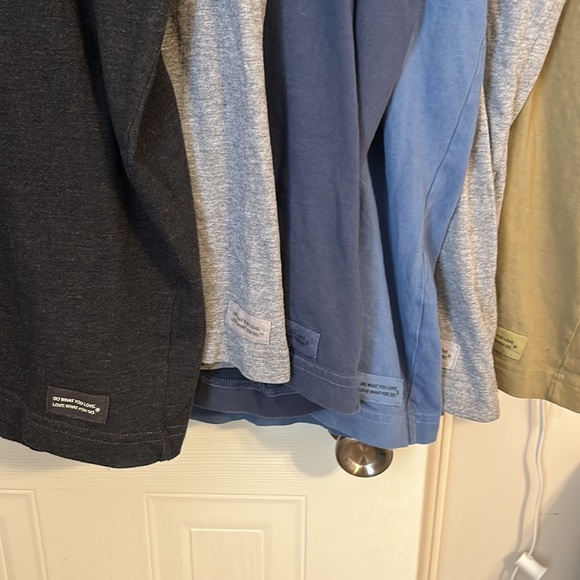 Lot of 6 Life Is Good tees (all men’s S) - Picture 2 of 9